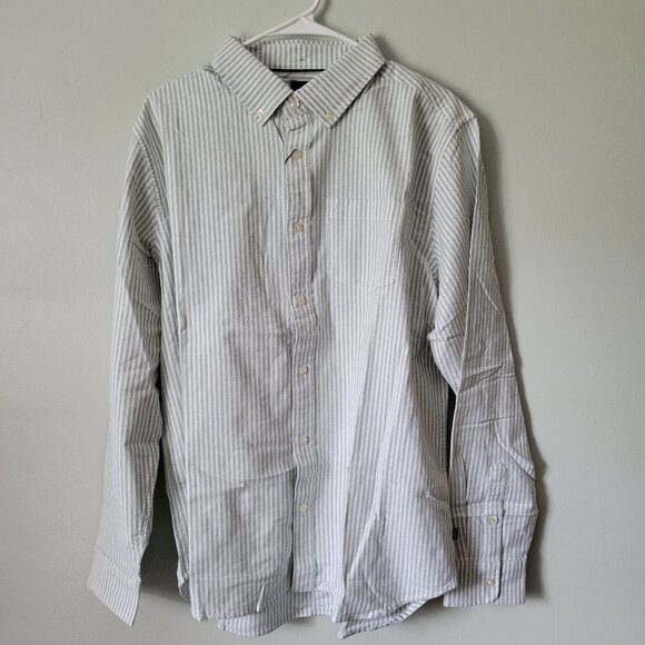 GAP Oxford Shirt Men's Large Green/White Striped Button Down Dress Shirt NWT - Picture 1 of 10